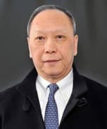 何震傑