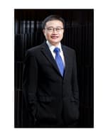 甄志雄